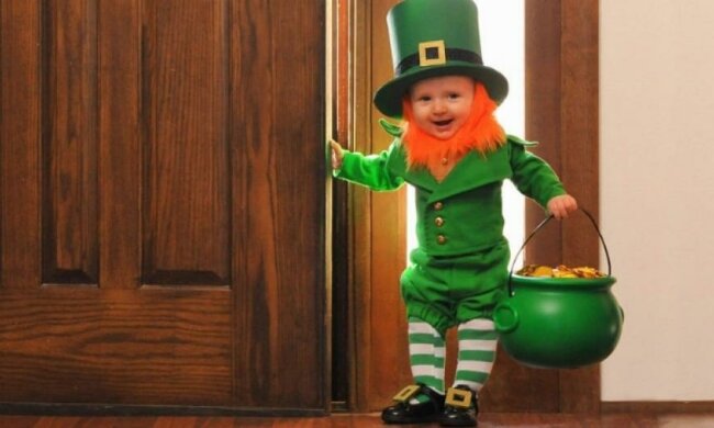 Отец "превратил" своего малыша в лепрекона (фото)