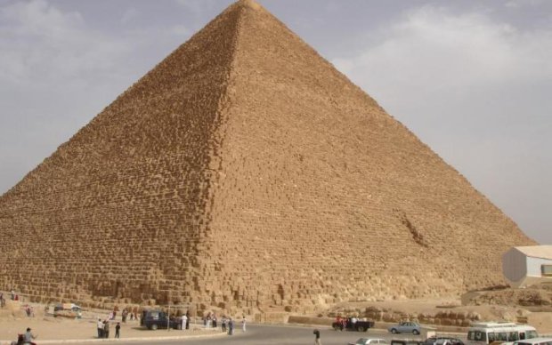 Піраміда Хеопса підкинула вченим нову загадку