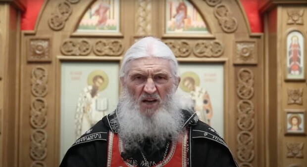отец Сергий // скриншот с видео