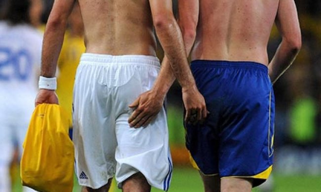 Англійські футболісти хочуть зізнатися, що вони геї