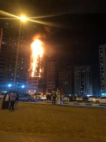 пожежа в хмарочосі Шарджа, скрін з відео