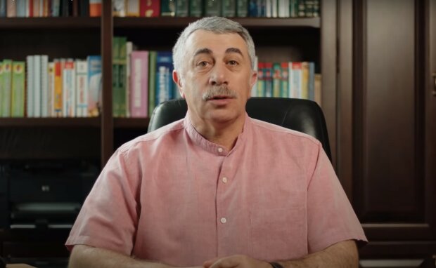 Доктор Комаровський, скріншот з відео