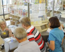 Ищите посылку под мостом: Укрпочта возмутила "европейским" сервисом