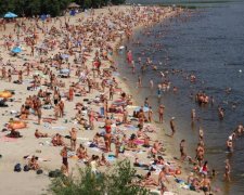Купальный сезон открыт: в Киеве назвали самый популярный пляж