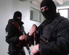 Копы поймали мошенников нового поколения