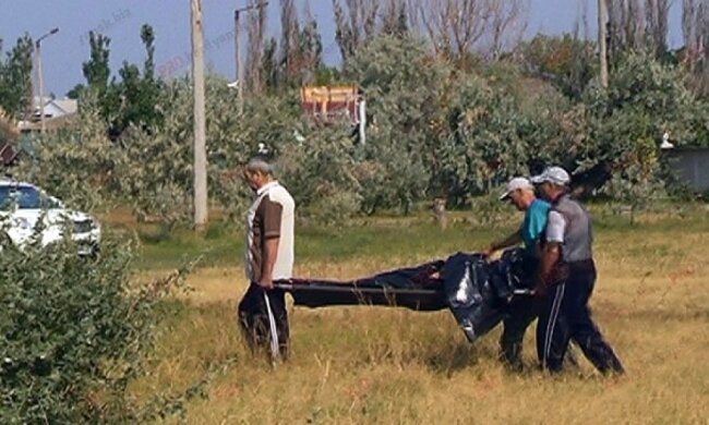 Бердянські відпочивальники знайшли на пляжі труп