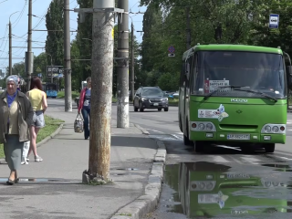 Общественный транспорт. Фото: скрин youtube