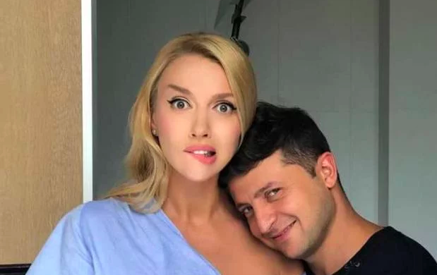 Полякова звернулася до Зеленського зворушливим фото: починається нова ера