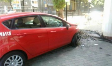 Американець "під кайфом" ледь не зніс харківську податкову