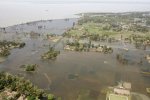 Смертельний циклон обрушився на країну: жертв неможливо порахувати, тисячі евакуйовано