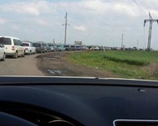 Людям не дают покинуть Луганск