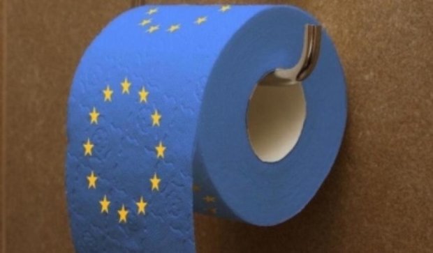 На туалетний папір з антиукраїнськими гаслами виділили €50 тисяч