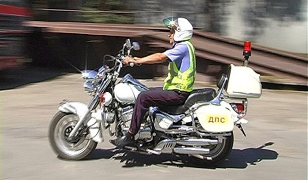На Прикарпатье инспекторы ГАИ будут ездить на мотоциклах (фото)