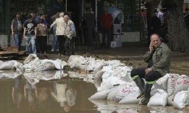 Украина поможет пострадавшей Грузии