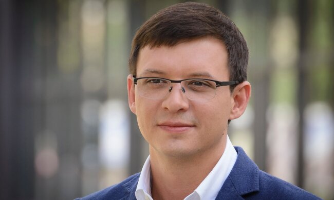 Неконституционный закон об олигархах призван зачистить информполе и лишить оппозицию финансирования - Мураев