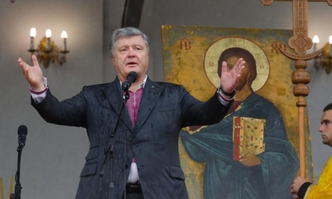 Порошенко подписал судьбоносный закон: московским попам пришел конец