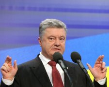 Порошенко дерзко напал на Зеленского из-за Рады: "Я пытался держаться"