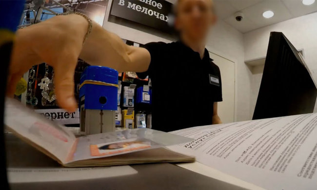 Українців масово атакують шахраї: жертвою може стати кожен, де чатує небезпека