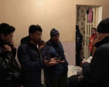 Гості з Туреччини намагалися перехитрити українських прикордонників