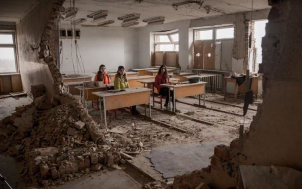 Война глазами детей: в Киеве показали уникальный фотопроект
