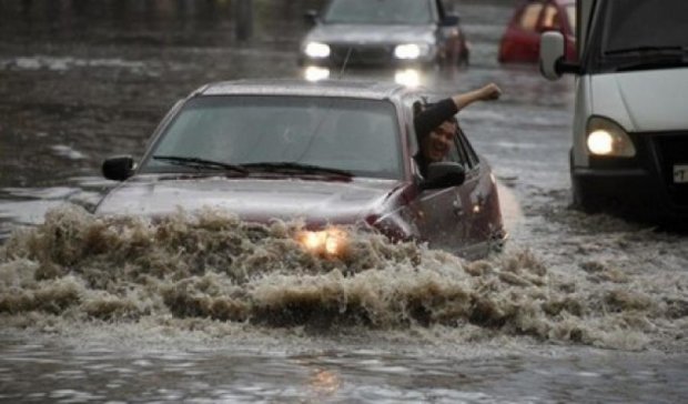 Москву затопил мощный ливень
