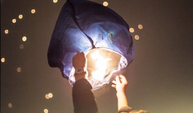 В день рождение Савченко в небо запустят фонарики