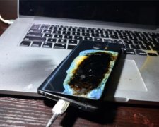 Samsung відкликала через брак популярний флагман