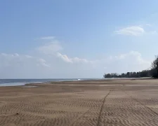 Обмеление реки в Украине из-за засухи