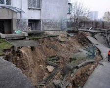В центрі Києва будують “висотку” на зсувонебезпечному місці
