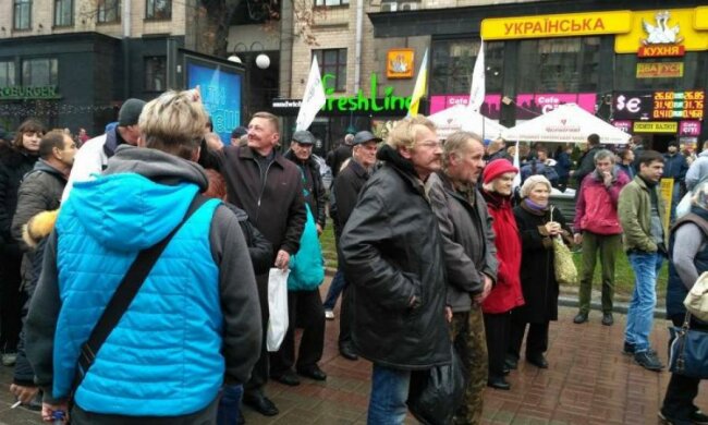 "Мамкині патріоти" показали "колосальні" знання історії в одному фото
