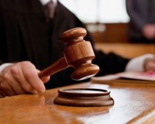Суд позбавив українців сплати податку