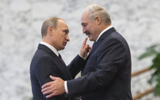 Два "брати" домовились: Путін і Лукашенко погодили ціну на газ
