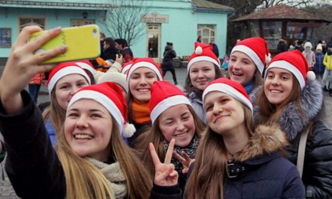 Ужгородці вже святкують Новий рік (фото)