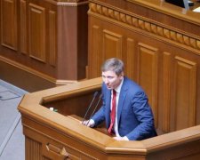 Сенцов - это Украина: Шахов обратился к Белому дому