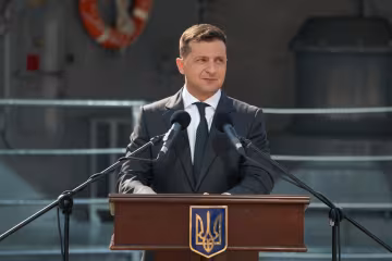 Зеленский едет в Черновцы искать "розбійників"