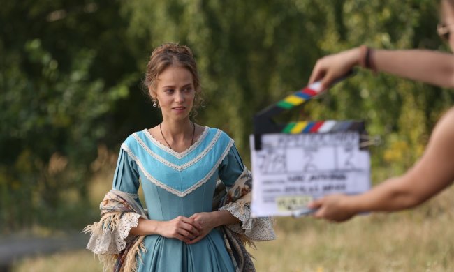 Сериал "Крепостная" вызвал гнев украинцев: "Кто такое го*но смотрит?"