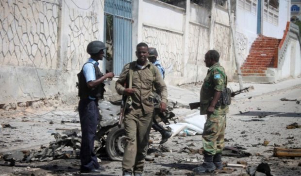  Взрыв в гостинице для дипломатов в Сомали: минимум десять погибших