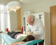 Стало известно, почему украинские медики "убивают поляков"