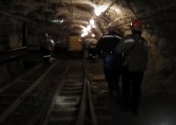 шахта, скріншот з відео