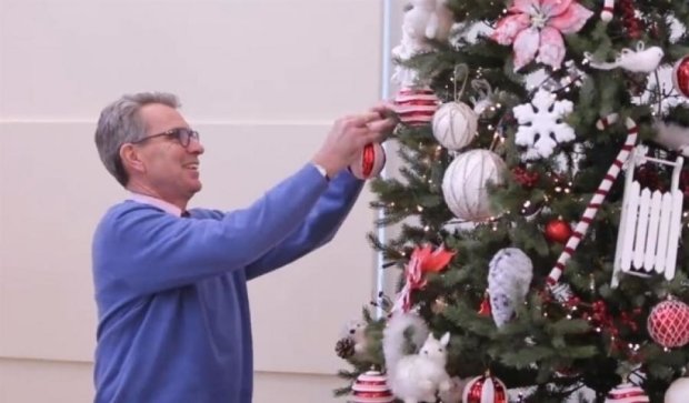 Посольство США спело Jingle Bells по-украински (видео)