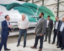 Поїзд майбутнього Hyperloop вперше показав місце для пасажирів