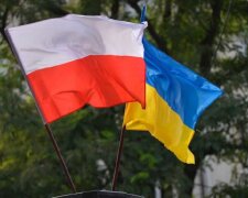 Варшава помощь украинцам