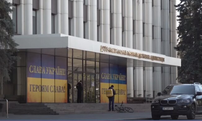 Майже 5,5 мільйонів гривень на піар: Дніпровська міська рада закуповує рекламні послуги