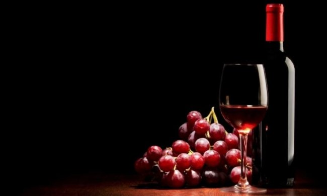 107-річний довгожитель довів користь вина