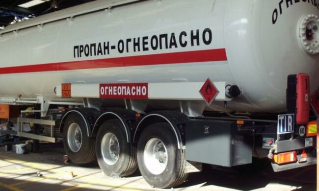 На оккупированный Донбасс пытались завезти 6,5 тысяч литров пропан-бутана