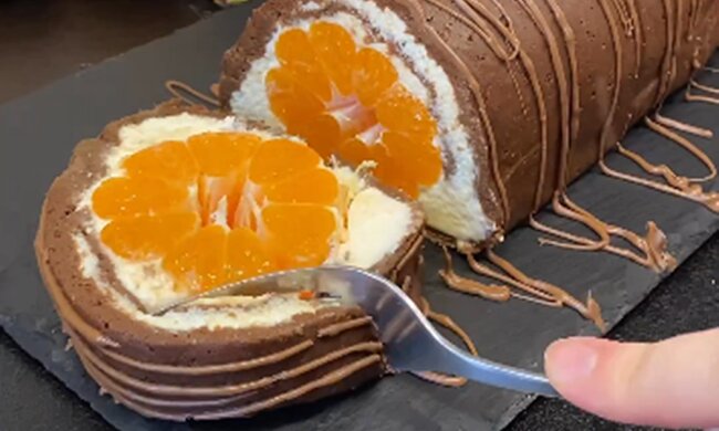 Рулет с мандаринами, скриншот из видео