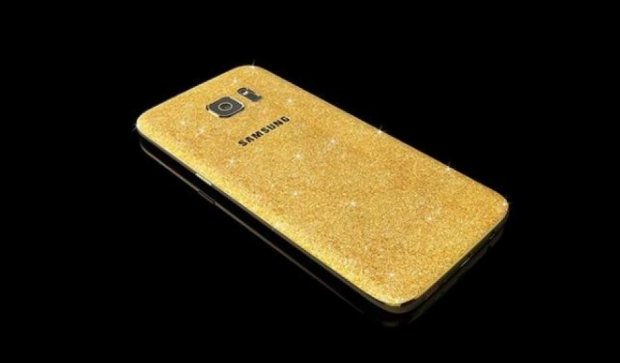 Samsung Galaxy S7 став золотим (відео)