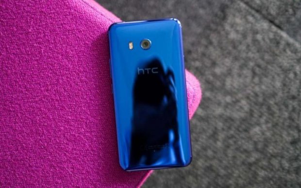 Первые обзоры HTC U 11 уже в сети
