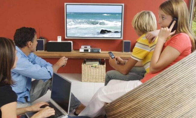 Ціни не кусаються: Xiaomi представила нові розумні телевізори