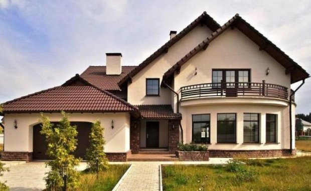 Суддівське житло: маєток біля Межигір'я та квартира від влади у центрі Києва